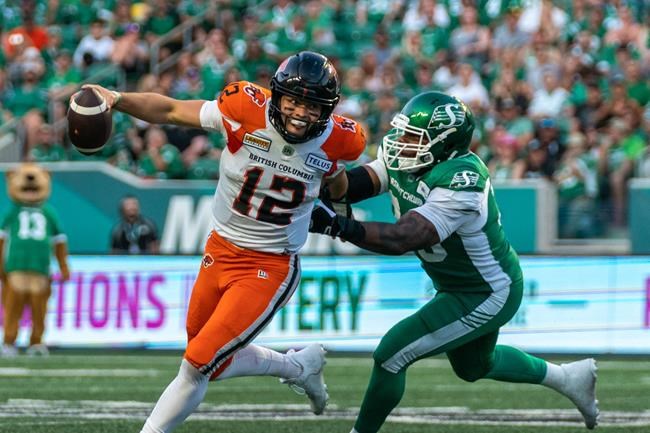 Lions overcome early deficit to defeat Roughriders 32-17, match best start since 2007 | iNFOnews.ca