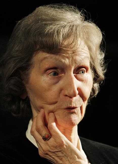 Polish Auschwitz survivor, novelist Zofia Posmysz dies at 98 | iNFOnews.ca