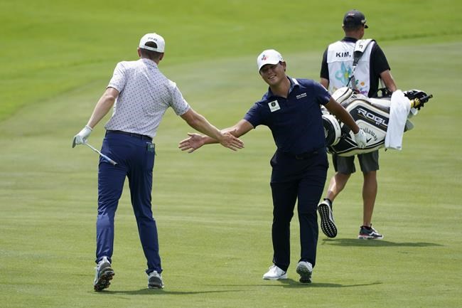Fowler, Day make early bid in Memphis to keep season going | iNFOnews.ca