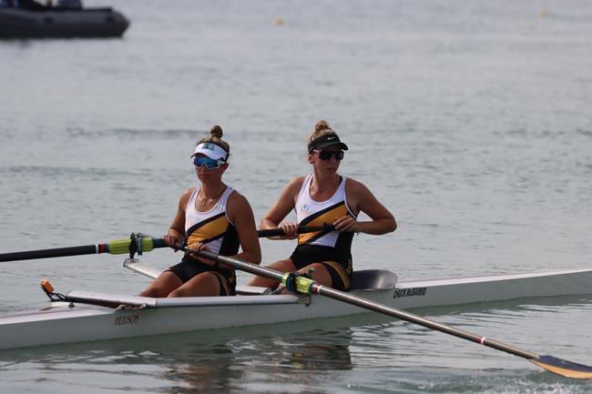 Winnipeg's Sierhuis discovers love of rowing after childhood cancer diagnosis | iNFOnews.ca
