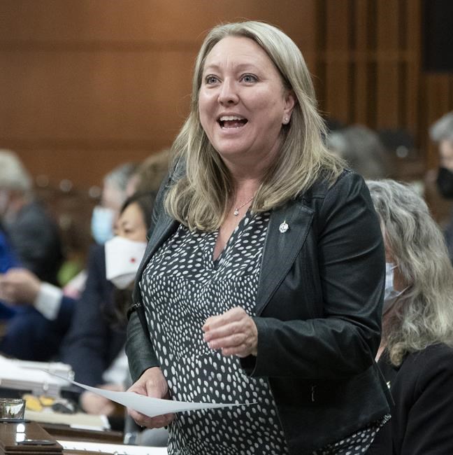 Treasury Board rejects 'blanket exemption' idea for official language requirements | iNFOnews.ca