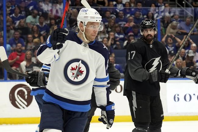 Hurricanes sign veteran forward Paul Stastny to 1-year deal | iNFOnews.ca CP1970577149