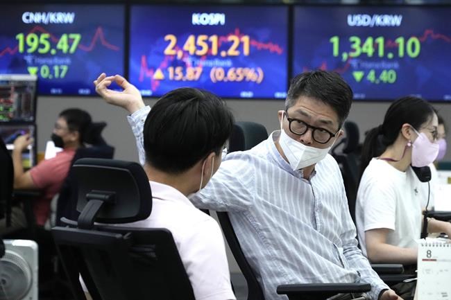 Stocks are stuck in holding pattern ahead of Powell speech | iNFOnews.ca