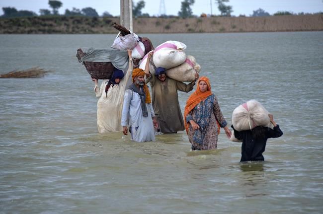 Floods wreak havoc across Pakistan; 903 dead since mid-June | iNFOnews.ca