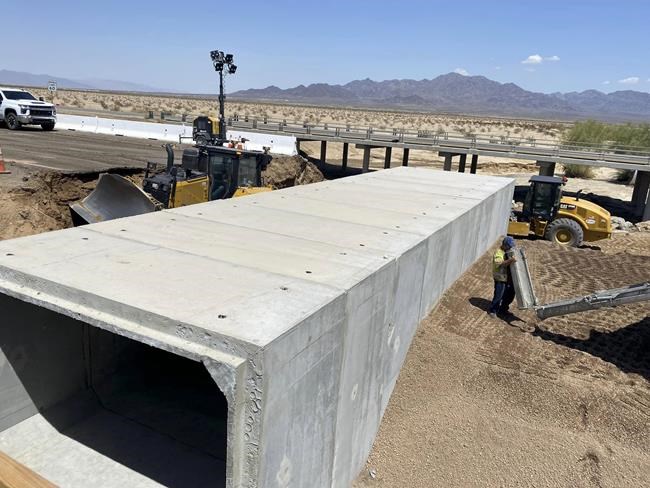 Officials hope to reopen flood-damaged LA to Phoenix highway | iNFOnews.ca
