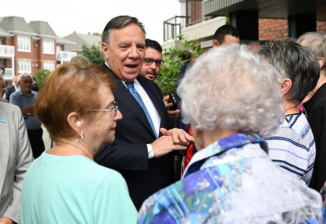 Quebec election: Legault forced to defend COVID-19 rules in conservative riding | iNFOnews.ca Quebec election: Legault forced to defend COVID-19 rules in conservative riding | iNFOnews.ca