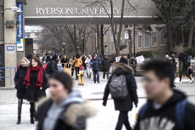Rules need change to keep international students in Canada and fill labour gaps: RBC | iNFOnews.ca