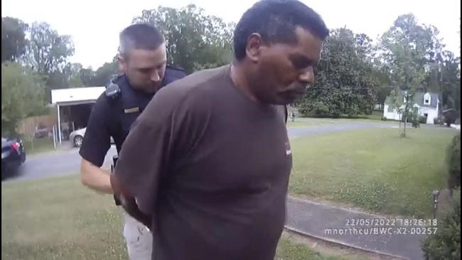 Black preacher arrested while watering flowers sues police | iNFOnews.ca Black preacher arrested while watering flowers sues police | iNFOnews.ca