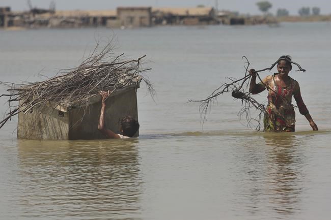Pakistan appeals for more aid for 33M affected by flooding | iNFOnews.ca