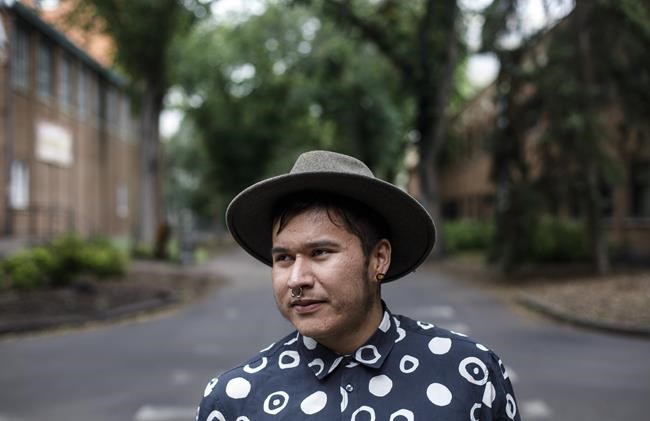 Billy-Ray Belcourt, Sheila Heti among 14 writers longlisted for $100K Giller Prize | iNFOnews.ca Billy-Ray Belcourt, Sheila Heti among 14 writers longlisted for $100K Giller Prize | iNFOnews.ca