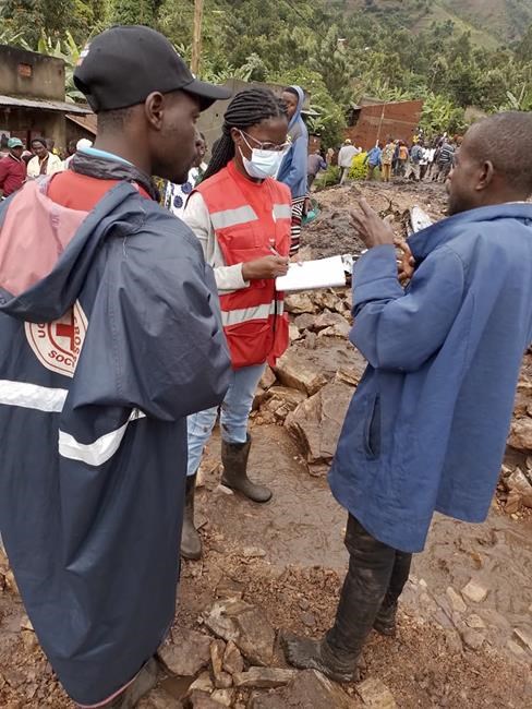 Red Cross: Landslide kills 15 in remote Uganda district | iNFOnews.ca