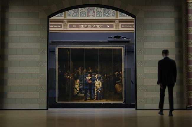 Vermeer exhibit to unite Milkmaid, Girl with a Pearl Earring | iNFOnews.ca Vermeer exhibit to unite Milkmaid, Girl with a Pearl Earring | iNFOnews.ca
