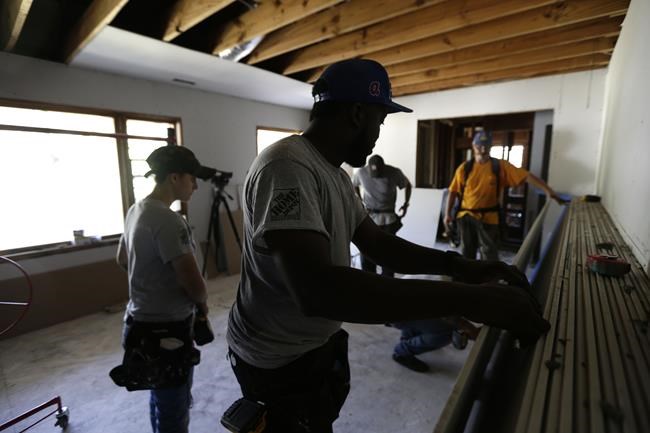 Pandemic, labor shortage keep hurricane victims in limbo | iNFOnews.ca