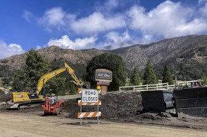 CP590157860