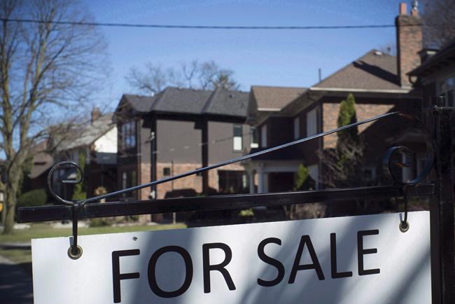 Housing market shifting, Toronto-area home sales down 44% from year ago | iNFOnews.ca CP1921989954