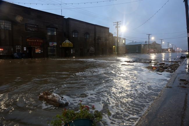Flood waters receding after storm batters western Alaska | iNFOnews.ca Flood waters receding after storm batters western Alaska | iNFOnews.ca