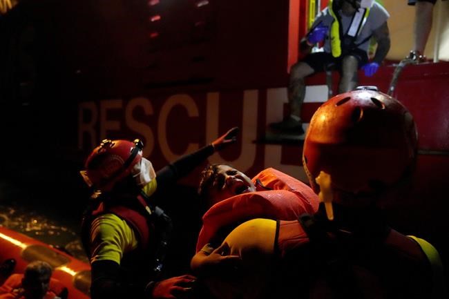 Spanish charity rescues 372 in central Mediterranean; 1 dead | iNFOnews.ca Spanish charity rescues 372 in central Mediterranean; 1 dead | iNFOnews.ca