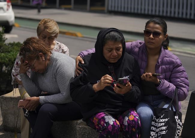 Strong earthquake shakes Mexico´s Pacific coast; 1 killed | iNFOnews.ca