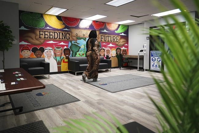 Feds: Minnesota food scheme stole $250M; 47 people charged | iNFOnews.ca CP421034363