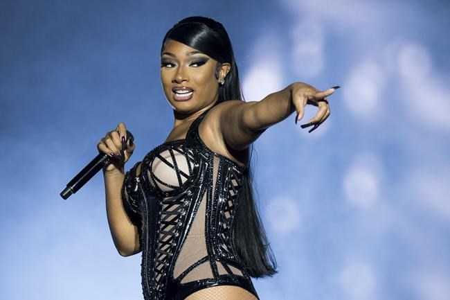 Teller, Gleeson, Megan Thee Stallion host first 'SNL' shows | iNFOnews.ca Teller, Gleeson, Megan Thee Stallion host first 'SNL' shows | iNFOnews.ca