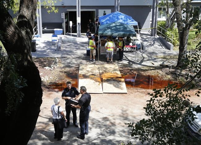 Prosecutors drop some charges in Florida nursing home deaths | iNFOnews.ca CP1849151472