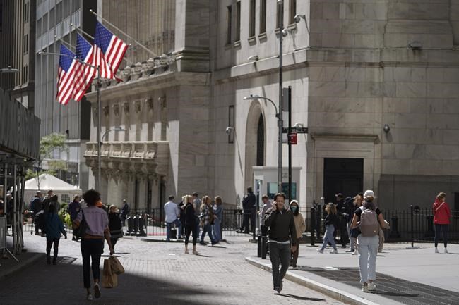 Dow sinks to 2022 low as recession fears roil world markets | iNFOnews.ca