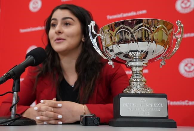 Lou Marsh Trophy, given annually to Canada's top athlete, to be renamed | iNFOnews.ca