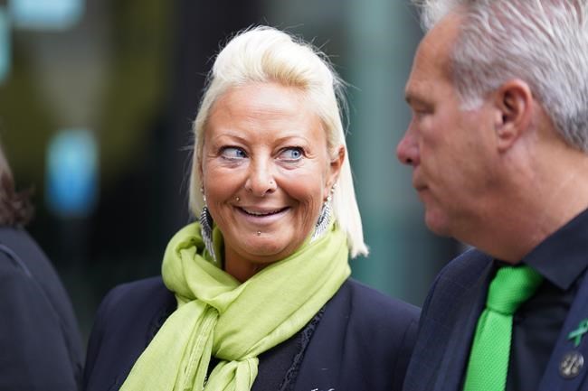US woman appears via videolink in UK in fatal accident case | iNFOnews.ca CP337223812