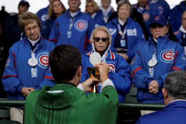 AP-NORC poll: On game day, some see prayer as a Hail Mary | iNFOnews.ca AP-NORC poll: On game day, some see prayer as a Hail Mary | iNFOnews.ca