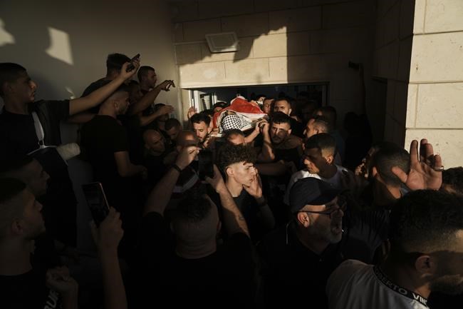 Israeli forces kill Palestinian teen after alleged firebomb | iNFOnews.ca CP33739830