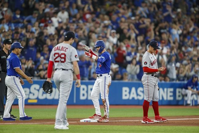 Hernandez helps Jays top Red Sox 6-3; Toronto sweeps Boston as post-season approaches | iNFOnews.ca