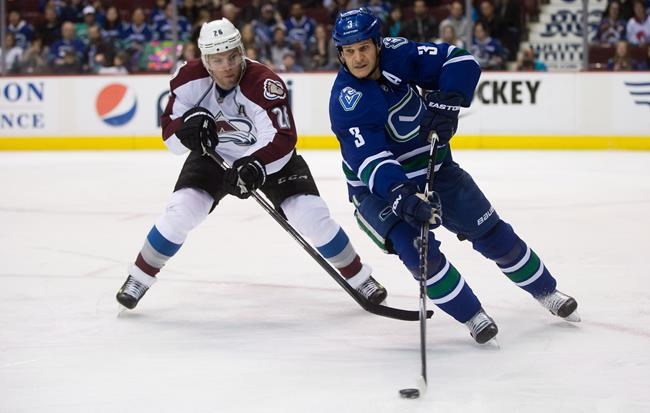 Longtime Vancouver defenceman Kevin Bieksa to sign one-day deal to retire as Canuck | iNFOnews.ca