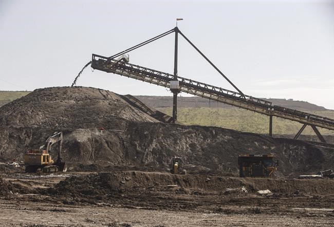 Oilsands group pledges to spend $16.5B on carbon capture project by 2030 | iNFOnews.ca Oilsands group pledges to spend $16.5B on carbon capture project by 2030 | iNFOnews.ca