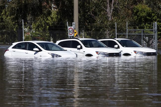 Australian floods could inundate or isolate 34,000 homes | iNFOnews.ca