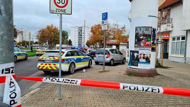 2 killed in stabbing in southwest Germany, suspect detained | iNFOnews.ca CP1553541372