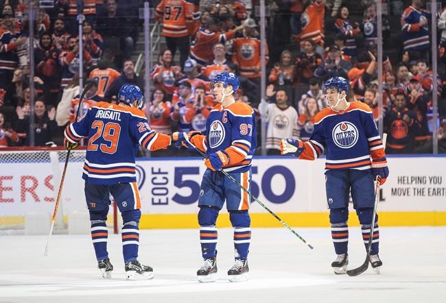 McDavid, Nugent-Hopkins' four-point nights lead Oilers to 6-4 win over Hurricanes | iNFOnews.ca