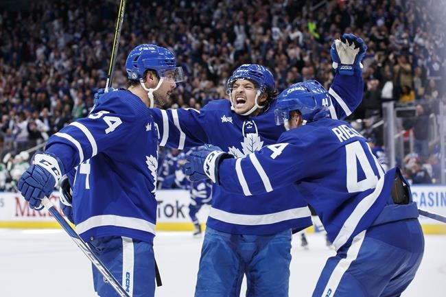 Never-boring Leafs hit the road after rollercoaster start: 'The nature of the market' | iNFOnews.ca