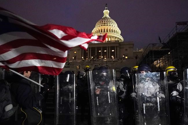 Tennessee man receives 4 years in prison for Capitol breach | iNFOnews.ca Tennessee man receives 4 years in prison for Capitol breach | iNFOnews.ca