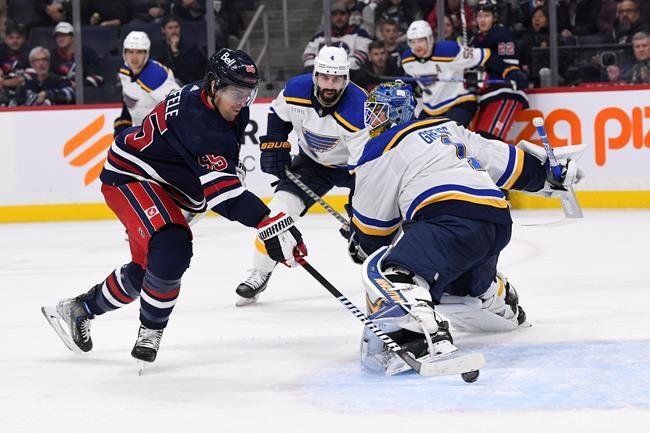 Jets soar past Blues as Hellebuyck nets shutout | iNFOnews.ca