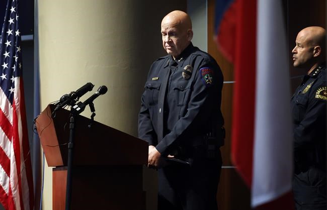 Police: Boyfriend at Texas hospital for baby's birth kills 2 | iNFOnews.ca