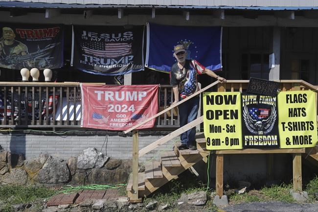 Branson's God and country tourism draws patriotic Christians | iNFOnews.ca