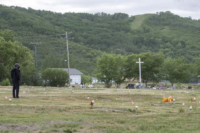 Feds look to international missing persons commission for help on unmarked graves | iNFOnews.ca