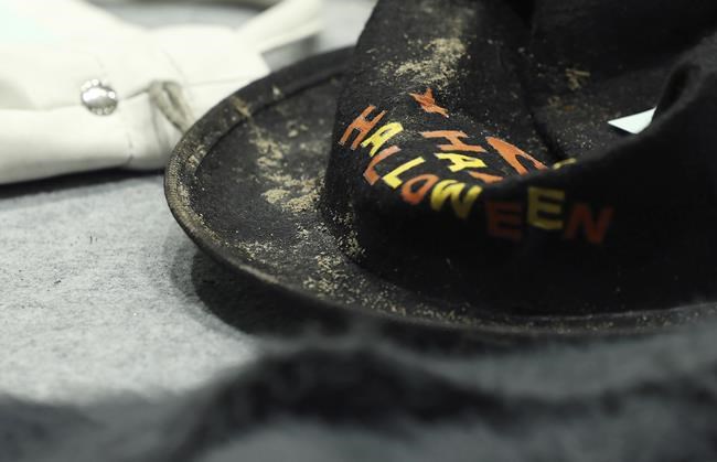 After tragic crush, lost shoes await owners at Seoul gym | iNFOnews.ca