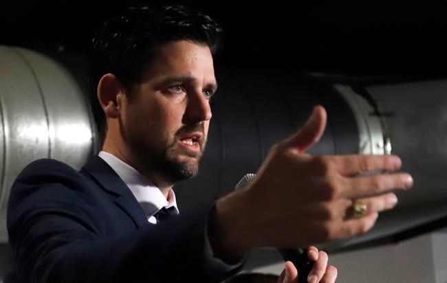 Ottawa reveals plan to welcome 500,000 immigrants per year by 2025 | iNFOnews.ca
