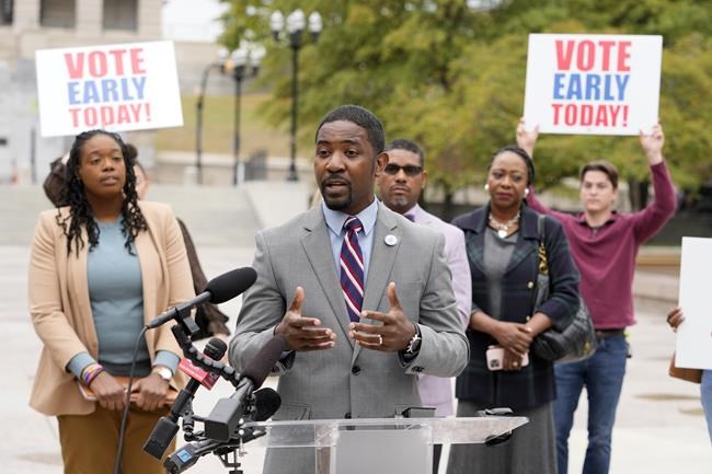Officials say 200-plus votes cast for wrong Nashville races | iNFOnews.ca CP847813451