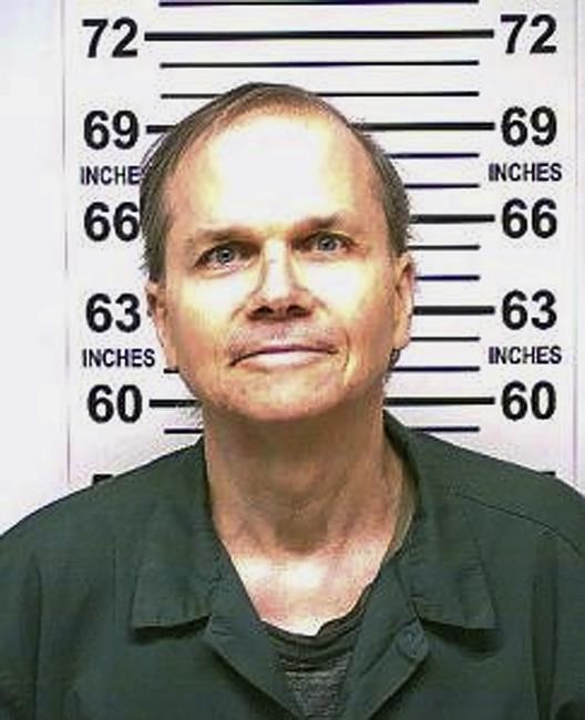 John Lennon's killer says there was "evil in my heart" | iNFOnews.ca