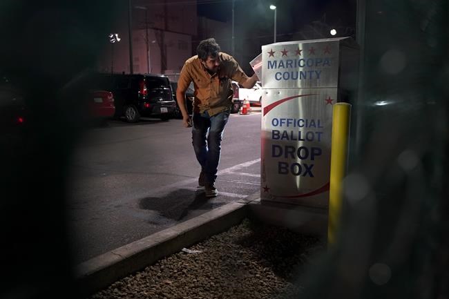 Minor poll problems twisted into false US election claims | iNFOnews.ca