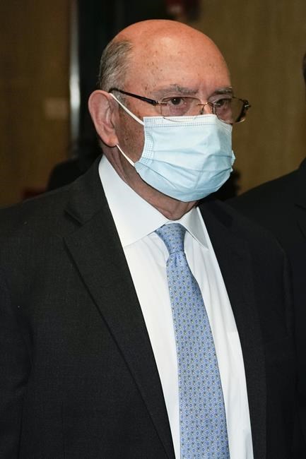 Trump Org.'s longtime CFO testifies at company's fraud trial | iNFOnews.ca
