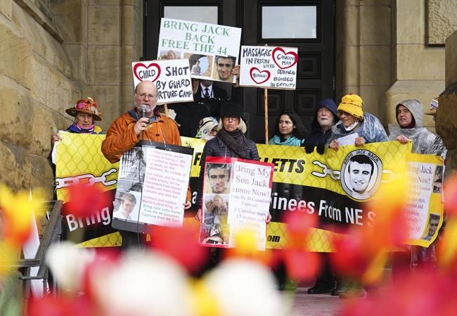 Mother of Canadian detained in Syria accuses of Ottawa of shirking duty to help | iNFOnews.ca Mother of Canadian detained in Syria accuses of Ottawa of shirking duty to help | iNFOnews.ca