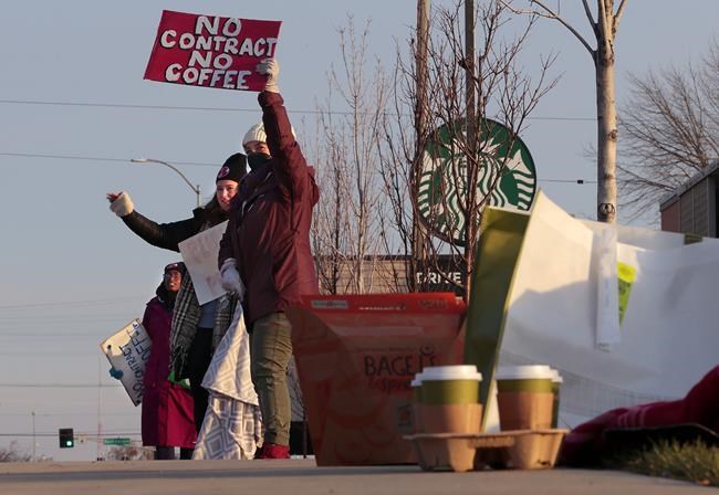 Starbucks workers strike at more than 100 US stores | iNFOnews.ca